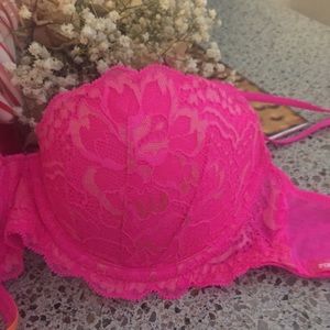 Pink Victoria’s Secret Push-Up Bra